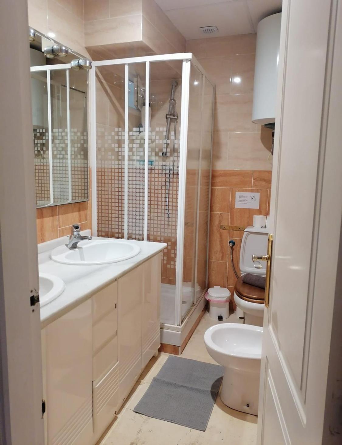 Casa Adriano Apartment เซบีญา ภายนอก รูปภาพ